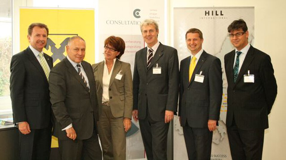 Event zur aktuellen Wirtschaftsentwicklung CONSULTATIO, HILL International und Raiffeisen Handel und Gewerbe