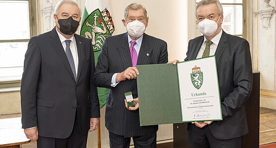 Hannes Androsch bekommt den Ehrenring des Landes Steiermark verliehen