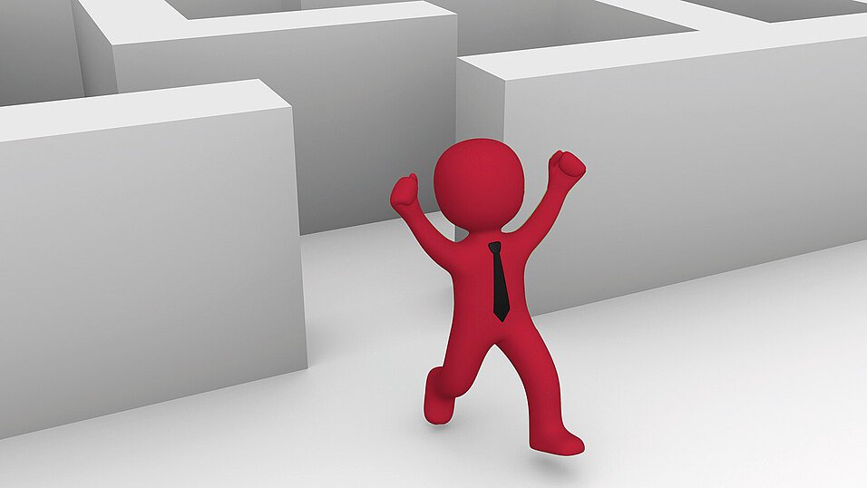 Quelle: shutterstock / 100753261 Entkommen Labyrinth